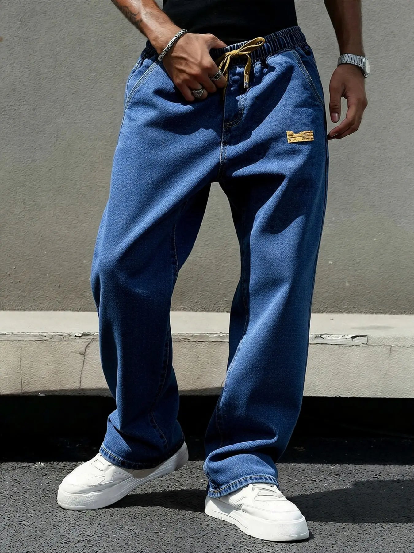 Men'S Four-Season Drawstring Elastic Waist Washed and Distressed Loose Straight Jeans, Non-Stretchy Denim Pants, Comfortable and Loose Fit. Suitable for Daily Casual Wear, Urban Gatherings, and Weekend Fashion Looks. a Must-Have Trendy Men'S Pants 🔥