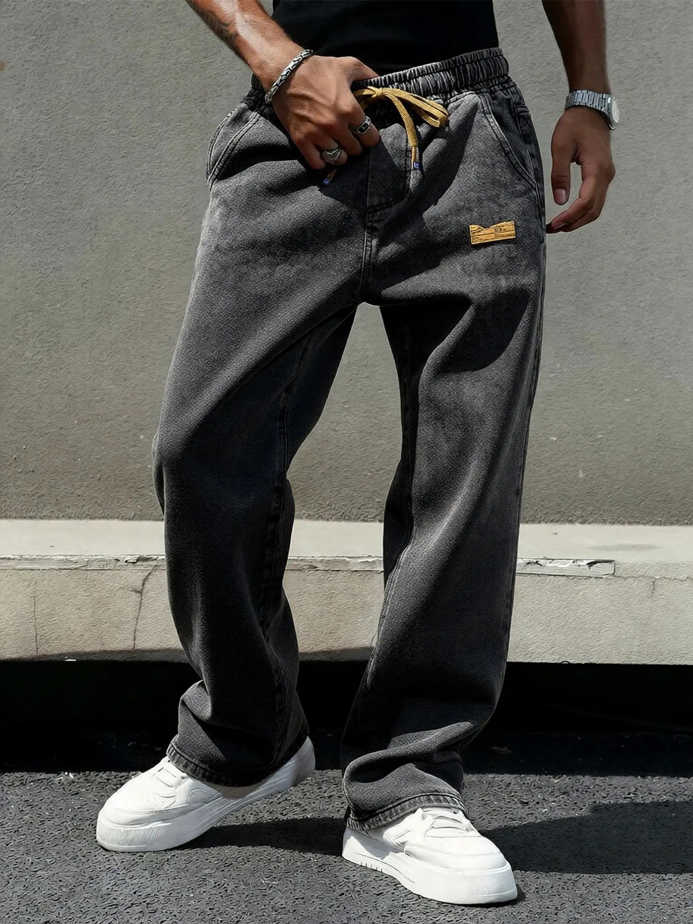 Men'S Four-Season Drawstring Elastic Waist Washed and Distressed Loose Straight Jeans, Non-Stretchy Denim Pants, Comfortable and Loose Fit. Suitable for Daily Casual Wear, Urban Gatherings, and Weekend Fashion Looks. a Must-Have Trendy Men'S Pants 🔥